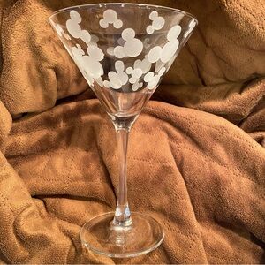 Disney Parks Exclusive Frosted Etched Mickey Mouse Icon Martini Glass  8"